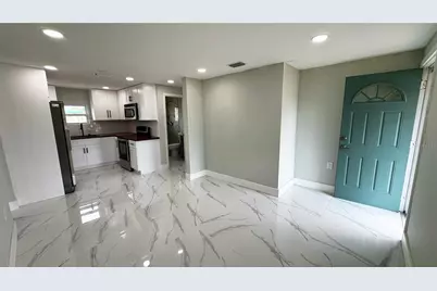 130 Virginia Court, Englewood, FL 34223 - Photo 4
