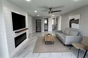 130 Virginia Ct, Englewood, FL 34223 - Photo 14