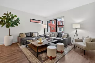 134 8th St N, Saint Petersburg, FL 33701 - Photo 6