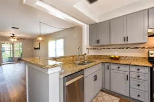 3683 Trophy Blvd, New Port Richey, FL 34655 - Photo 4