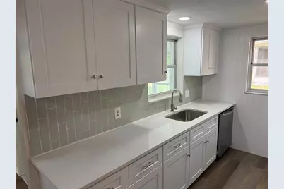 5165 Greenwood Street, New Port Richey, FL 34653 - Photo 8