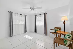 11225 59th Ave, Seminole, FL 33772 - Photo 8