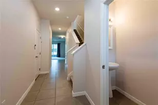 8668 Falling Blue Pl, Riverview, FL 33578 - Photo 4