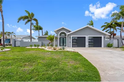 520 115th Avenue, Treasure Island, FL 33706 - Photo 1