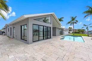 520 115th Ave, Treasure Island, FL 33706 - Photo 36