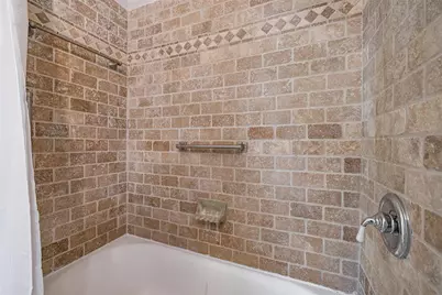 1001 W Kentucky Avenue, Tampa, FL 33603 - Photo 10