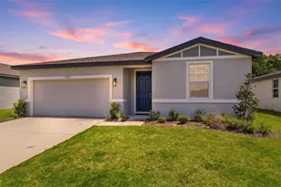 38905 Harlow Rose Dr, Zephyrhills, FL 33540 - Photo 2