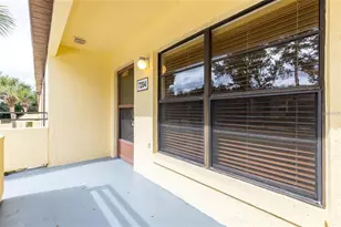 13608 S Village Dr, Tampa, FL 33618 - Photo 4