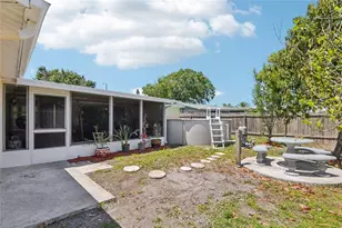 1714 Springdale Dr, Holiday, FL 34691 - Photo 32