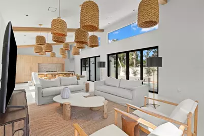 150 51st Street N, Saint Petersburg, FL 33710 - Photo 8