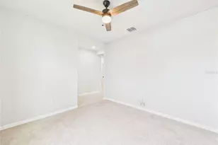 38707 Finn Clover Ln, Zephyrhills, FL 33540 - Photo 22