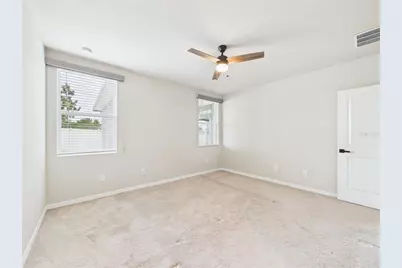 38707 Finn Clover Lane, Zephyrhills, FL 33540 - Photo 20