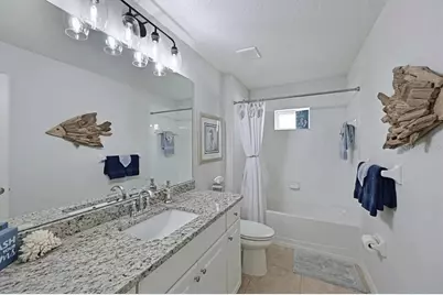 4815 Woodbrook Drive, Sarasota, FL 34243 - Photo 12