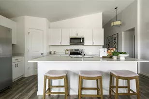 2352 Stillview Pass, Zephyrhills, FL 33541 - Photo 6