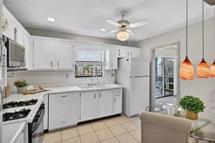 6190 80th St N, Saint Petersburg, FL 33709 - Photo 8