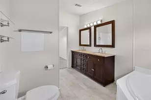 9150 Wood Terrace Dr, Tampa, FL 33637 - Photo 26