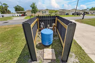 9150 Wood Terrace Dr, Tampa, FL 33637 - Photo 54