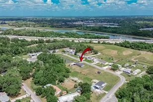 9150 Wood Terrace Dr, Tampa, FL 33637 - Photo 60