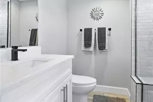 8911 Blind Pass Rd, Saint Pete Beach, FL 33706 - Photo 14