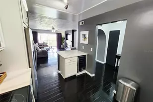 4651 1st St NE, Saint Petersburg, FL 33702 - Photo 4