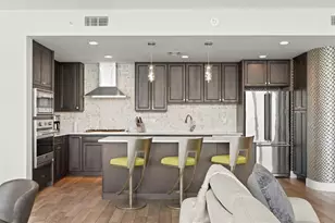 176 4th Ave NE, Saint Petersburg, FL 33701 - Photo 10