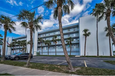 18325 Gulf Boulevard #308, Redington Shores, FL 33708 - Photo 2