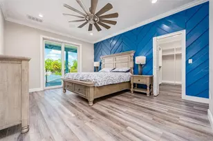 8717 Driftwood Dr, Tampa, FL 33615 - Photo 18