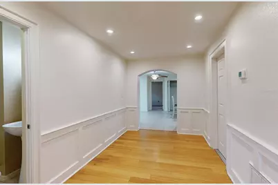 6642 27th Street N, Saint Petersburg, FL 33702 - Photo 30