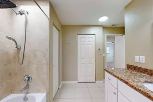 6642 27th St N, Saint Petersburg, FL 33702 - Photo 72