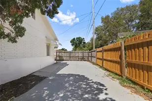 1700 63rd St N, Saint Petersburg, FL 33710 - Photo 30