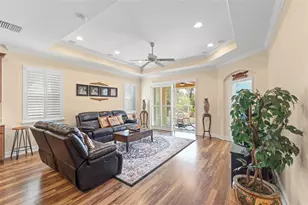 2346 Oakley Green Dr, Sun City Center, FL 33573 - Photo 8