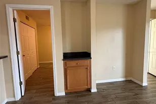 221 Lake Brook Cir, Brandon, FL 33511 - Photo 28