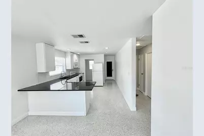 2035 36th Avenue N, Saint Petersburg, FL 33713 - Photo 8