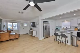 8391 59th Ln N, Pinellas Park, FL 33781 - Photo 2