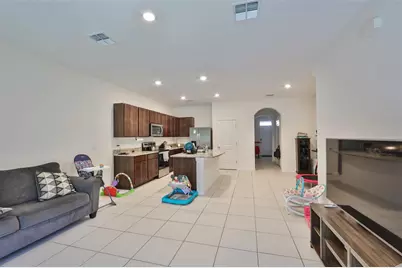 3225 Pleasant Willow Court, Brandon, FL 33511 - Photo 6