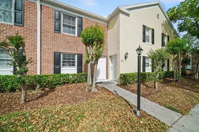 13708 Orange Sunset Drive, Tampa, FL 33618 - Photo 2