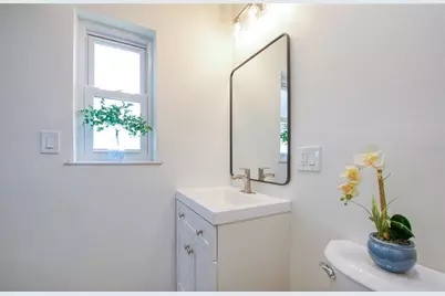 662 Villagrande Avenue S, Saint Petersburg, FL 33707 - Photo 36