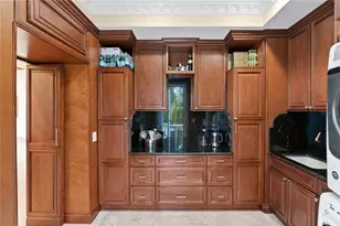 2000 Park St N, Saint Petersburg, FL 33710 - Photo 34