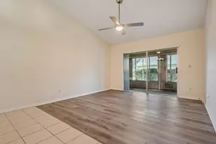 274 Buckingham Pl, Palm Harbor, FL 34684 - Photo 28