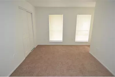 5004 Castile Place #463, Tampa, FL 33617 - Photo 44