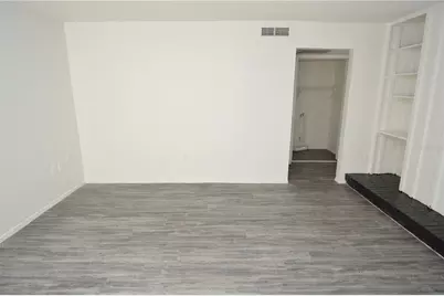 5004 Castile Place #463, Tampa, FL 33617 - Photo 26