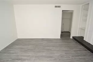 5004 Castile Pl, Tampa, FL 33617 - Photo 26