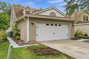 5805 Meadowpark Pl, Lithia, FL 33547 - Photo 4