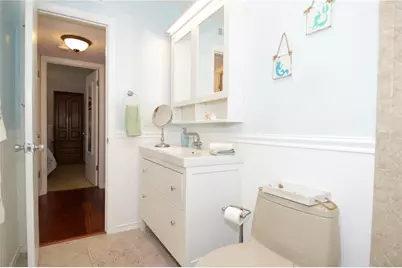 213 Seahorse Drive SE #B, Saint Petersburg, FL 33705 - Photo 34