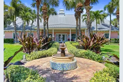 213 Seahorse Drive SE #B, Saint Petersburg, FL 33705 - Photo 90