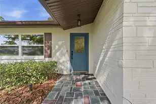 2150 Sarazen Dr, Dunedin, FL 34698 - Photo 2