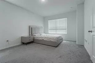 6358 Sophie Oaks Ct, Tampa, FL 33610 - Photo 12