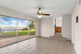 7887 9th Ave S, Saint Petersburg, FL 33707 - Photo 16