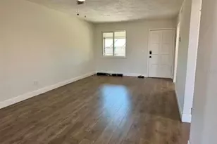 6312 Newtown Cir, Tampa, FL 33615 - Photo 8