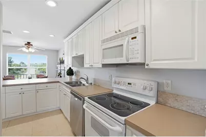 912 SE 46th Street #201, Cape Coral, FL 33904 - Photo 10